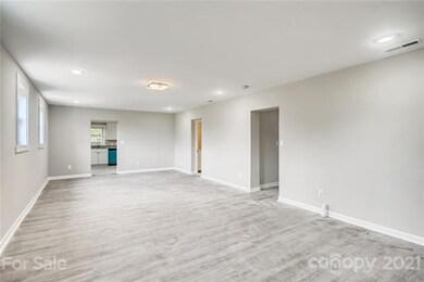 465 Crowders Creek Rd, Gastonia, NC 28052 - photo 5