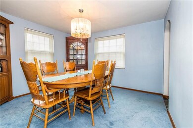 Hardwood flooring under the carpet!  Beautiful cha