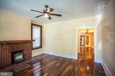 428 W Bringhurst St, Philadelphia, PA 19144 - photo 4