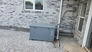 712 E Maple St, Frankton, IN 46044 - photo 3