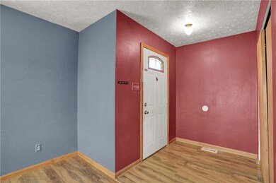 121 N 7th Ave, Beech Grove, IN 46107 - photo 6