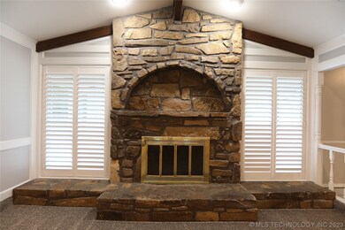 2533 Chapel Hill Rd, Bartlesville, OK 74006 - photo 6