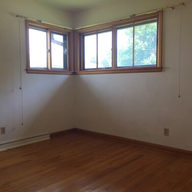 4724 Schneider Dr, Oregon, WI 53575 - photo 6