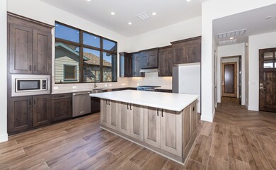 005_Kitchen