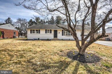 299 Sun Valley Dr, Leola, PA 17540 - photo 3