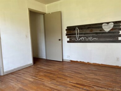 314 E Elm Ave, Eufaula, OK 74432 - photo 7