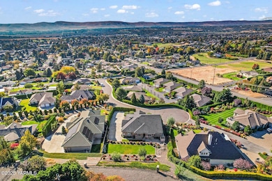 617 N 65th Ave, Yakima, WA 98908 - photo 4