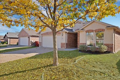 6801 Sierra Madre Dr, Fort Worth, TX 76179 - photo 3