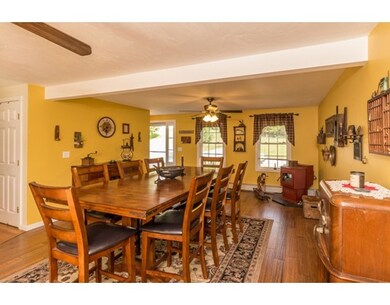 176 Victoria Ln, Fitchburg, MA 01420 - photo 3