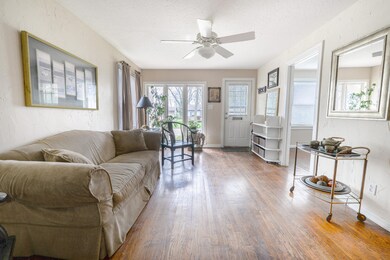 Molea-Crutcher-Home-5
