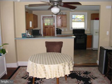 4202 Taylor Ave, Drexel Hill, PA 19026 - photo 6