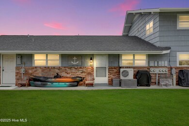 109 Cedar Ln unit 2, Cedar Point, NC 28584 - photo 3