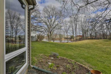 17 Walden Pond Dr, Nashua, NH 03064 - photo 3