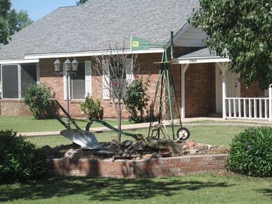 Front Yard Planter
