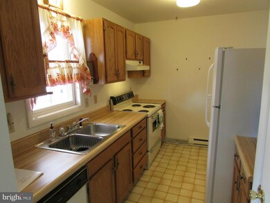 933 Knob Hill Rd, Fayetteville, PA 17222 - photo 7