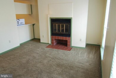 119 W Conway St unit R, Baltimore, MD 21201 - photo 6