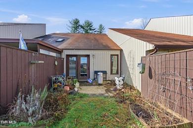 780 Hamilton Rd unit A-4, Blountville, TN 37617 - photo 3