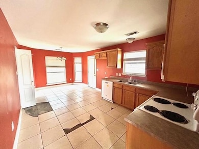 16183 Charleton Dr, Hammond, LA 70401 - photo 3