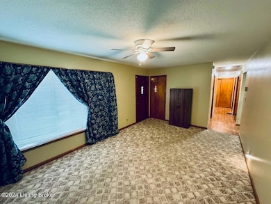 002_Living Room