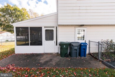2919 Thunderhead Rd, Abington, PA 19001 - photo 5