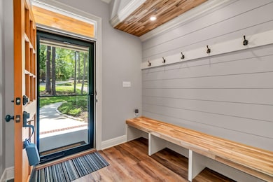 8-web-or-mls-62_Bayberry_Loop-8