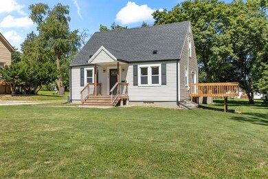 1907 Southlawn Dr, Des Moines, IA 50315 - photo 3