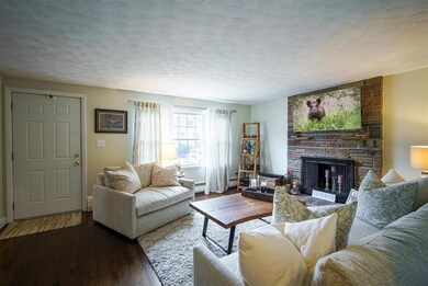 17 Kerry Craig Cir, Northborough, MA 01532 - photo 5