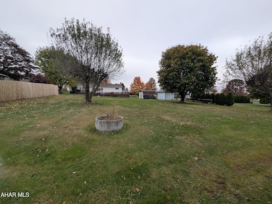 114 Pinecone Ct, Salix, PA 15952 - photo 6