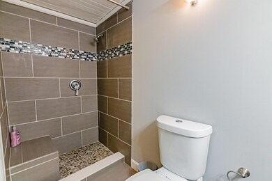 30-1807 McDowell Street-26