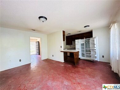 1714 Pleasant Ln, Copperas Cove, TX 76522 - photo 5