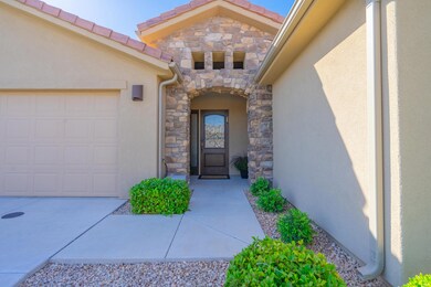 1501 W Grapevine Dr-015