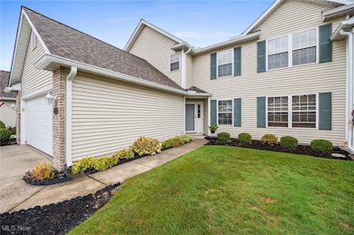 1266 Hidden Harbor Dr unit 68, Fairport Harbor, OH 44077 - photo 2