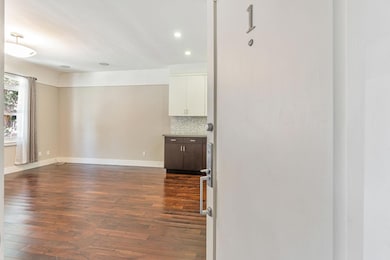 1725 Hyde St unit 1, San Francisco, CA 94109 - photo 6