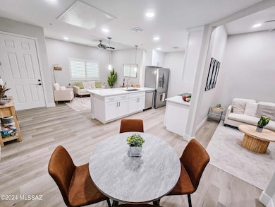 2030 E River Rd unit 101, Tucson, AZ 85718 - photo 2