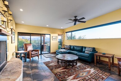 12-Family Room