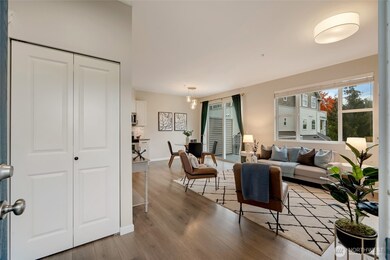 2800 SW Raymond St unit 207, Seattle, WA 98126 - photo 3