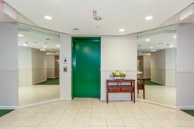 9 Bartemus Trail unit U303, Nashua, NH 03063 - photo 7