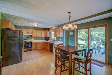981 Autumn Woods Ln, Oregon, WI 53575 - photo 3