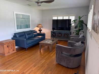 132 30th Ave S, Jacksonville Beach, FL 32250 - photo 2