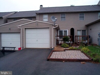 203 Stonecrest Ct, Stevens, PA 17578 - photo 3