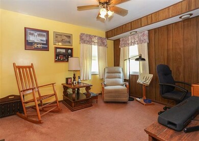 2nd bedroom - currently being used as a sitting ar