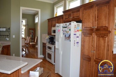 2223 SW Lowell Ln, Topeka, KS 66614 - photo 7