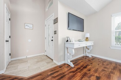 1707 Ivalea Cir-Navarre-LoRes-001