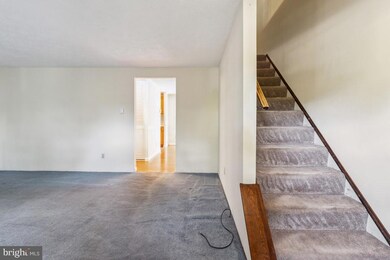 8 Lineage Ct, Nottingham, MD 21236 - photo 3