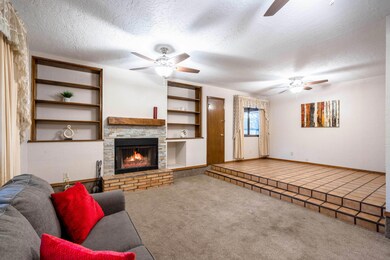 559 Rancho Viejo Dr, Socorro, TX 79927 - photo 6