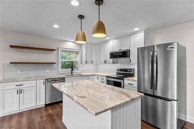 24 Concord Dr unit B, Middletown, RI 02842 - photo 7