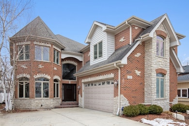 741 S Hawthorne Ave, Elmhurst, IL 60126 - photo 2