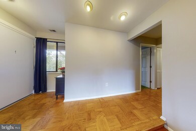 2112 Bonnywood Ln unit 301, Silver Spring, MD 20902 - photo 6