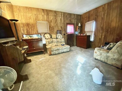 1651 Oakley Ave, Burley, ID 83318 - photo 4