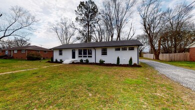 119 Pickle St, Shelbyville, TN 37160 - photo 5